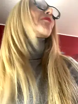 harleyejoker1 online show from November 2025 10:03:01 AM