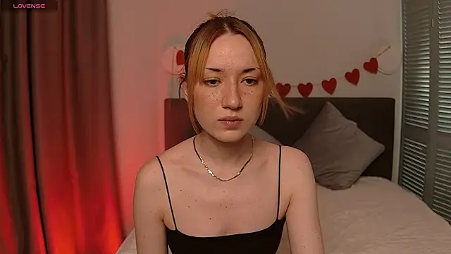 Maddy Garcia online show from February 2025 11:58:02 PM