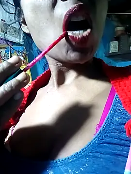 Kajal  Mehra online show from December 2025 05:25:02 AM