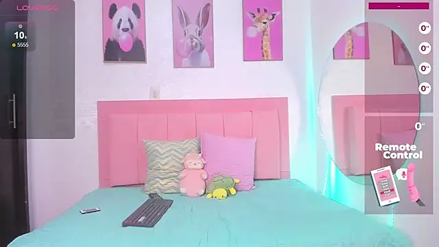 Snapshot of amandalee01 chatting on March 2025 01:10:02 PM amandalee01 online show from March 2025 01:10:02 PM