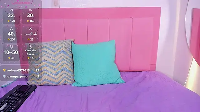 Snapshot of amandalee01 chatting on March 2025 04:48:01 PM amandalee01 online show from March 2025 04:48:01 PM