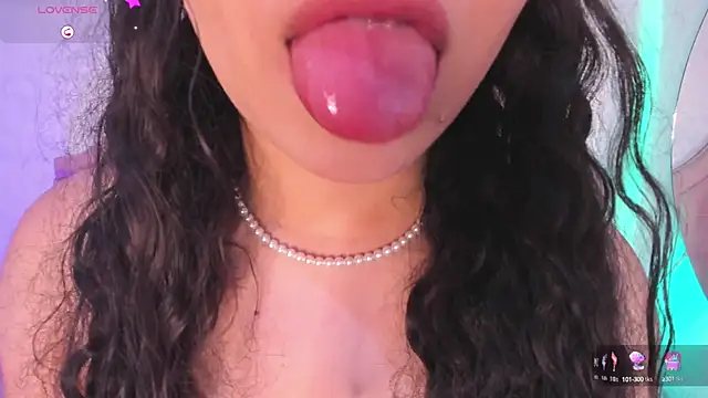 Snapshot of amandalee01 chatting on September 2025 07:25:02 PM amandalee01 online show from September 2025 07:25:02 PM