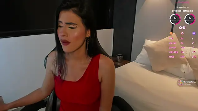 Snapshot of stephanya_ chatting on October 2025 08:05:01 PM stephanya online show from October 2025 08:05:01 PM