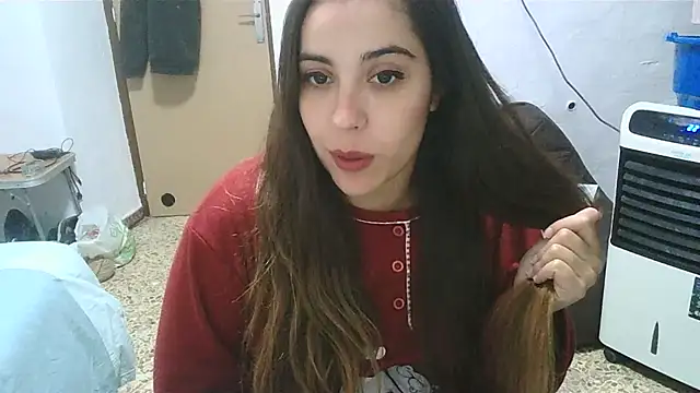 Snapshot of Ursumi1 chatting on December 2024 03:00:01 PM Ursumi1 online show from December 2024 03:00:01 PM