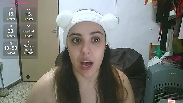 Snapshot of Ursumi1 chatting on January 2025 07:31:01 PM Ursumi1 online show from January 2025 07:31:01 PM