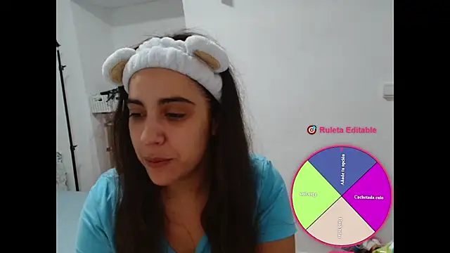 Snapshot of Ursumi1 chatting on October 2025 08:33:01 AM Ursumi1 online show from October 2025 08:33:01 AM