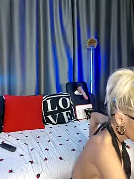 Milforja online show from March 2026 04:25:02 AM