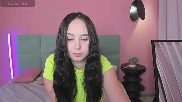 Snapshot of BeatriceReeves chatting on November 2025 01:00:01 AM BeatriceReeves online show from November 2025 01:00:01 AM