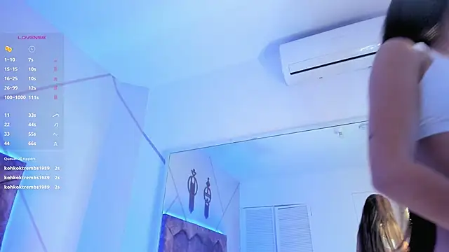 Snapshot of aggy_castel chatting on February 2025 07:47:02 AM aggy castel online show from February 2025 07:47:02 AM