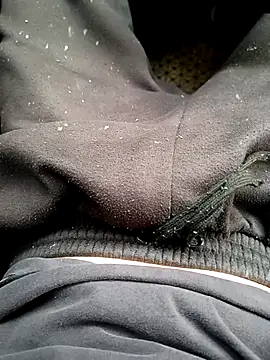 Snapshot of paubabando_ chatting on October 2025 08:49:01 PM paubabando online show from October 2025 08:49:01 PM