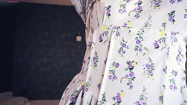 MoiraHavins online show from November 2025 05:13:02 AM