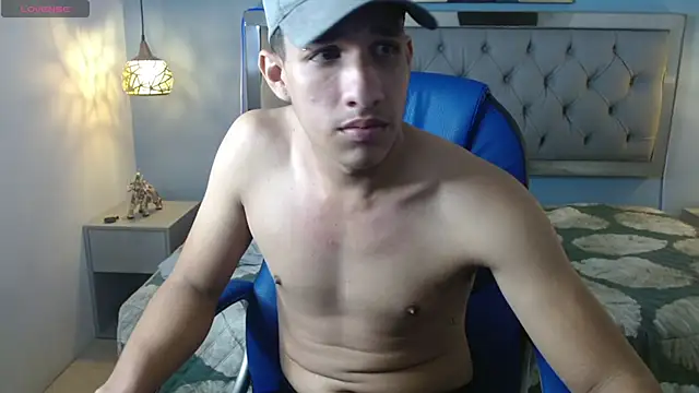 Jheidertwink online show from December 2024 09:48:02 AM