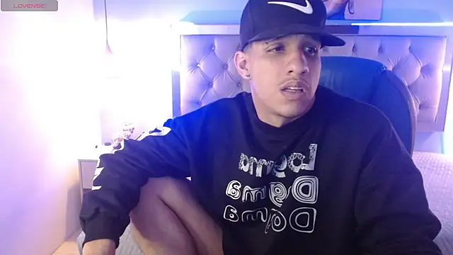 Jheidertwink online show from January 2025 07:30:01 AM