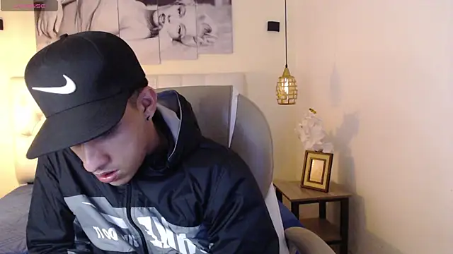 Jheidertwink online show from January 2025 03:44:01 AM