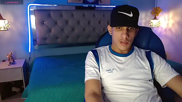 Jheidertwink online show from February 2025 04:16:02 AM