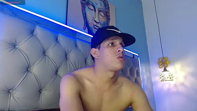 Jheidertwink online show from February 2025 09:37:01 AM