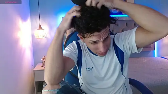 Jheidertwink online show from February 2025 09:04:02 PM