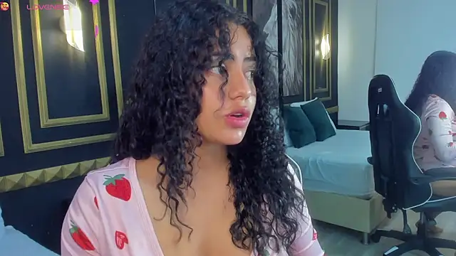 Snapshot of yaya23x chatting on September 2025 02:07:02 PM yaya23x online show from September 2025 02:07:02 PM