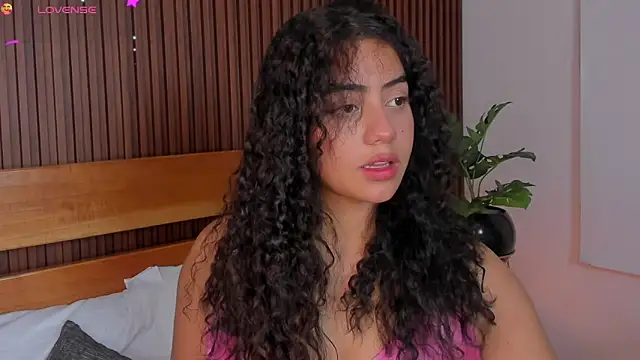 Snapshot of yaya23x chatting on October 2025 02:39:01 PM yaya23x online show from October 2025 02:39:01 PM