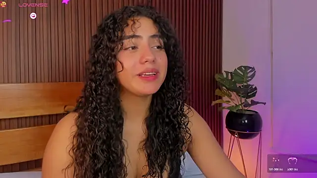 yaya23x online show from November 2025 02:06:01 PM