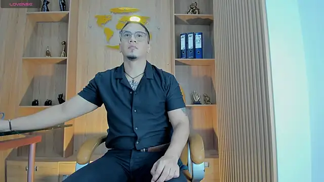 JoshMillerr  online show from July 2026 11:34:01 AM