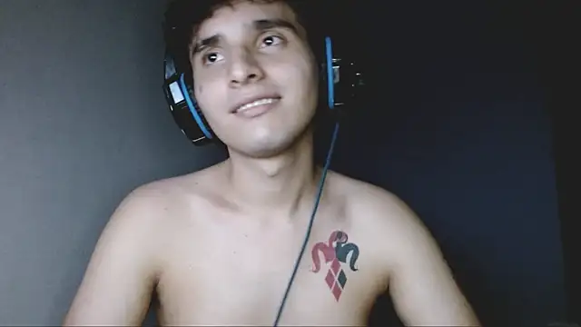 Charley quin online show from September 2025 03:52:01 AM