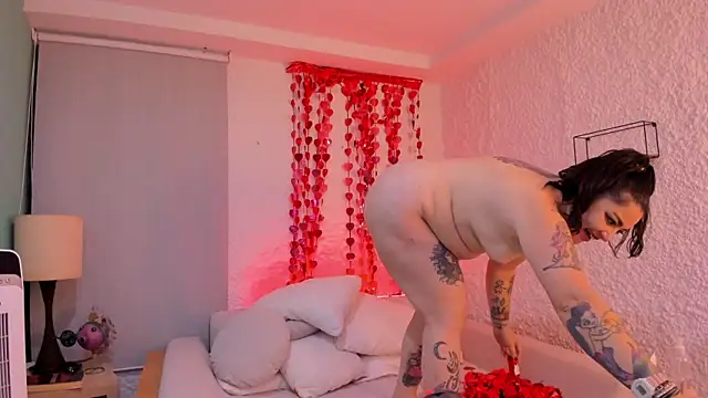 poisson ivy online show from March 2025 09:40:02 AM