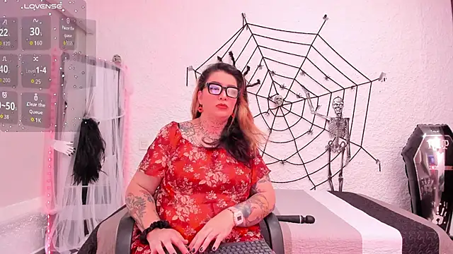 poisson ivy online show from October 2025 08:06:02 PM