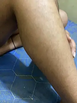 Snapshot of United3 chatting on October 2025 10:06:01 AM United3 online show from October 2025 10:06:01 AM