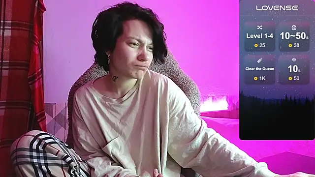 esajukyy online show from November 2025 11:21:01 AM