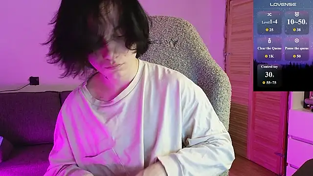 esajukyy online show from February 2026 04:14:02 PM