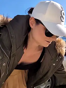 Samira-Summer online show from February 2026 01:10:01 PM