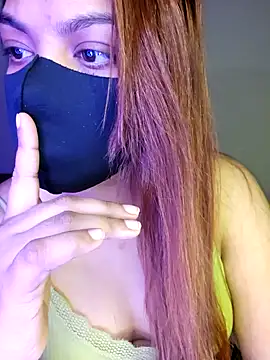 Olivia3 online show from December 2025 11:42:01 PM