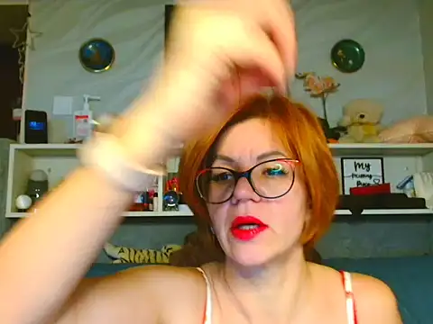 Snapshot of Natali3855 chatting on December 2025 06:19:01 AM Natali3855 online show from December 2025 06:19:01 AM