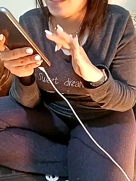 ShadiaStar online show from January 2025 10:04:01 PM