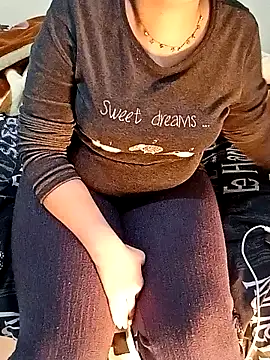 ShadiaStar online show from January 2025 10:41:01 AM