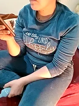 ShadiaStar online show from March 2025 07:12:01 PM