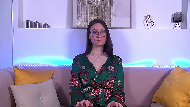 Snapshot of VictoriaArdern chatting on January 2025 01:19:01 AM VictoriaArdern online show from January 2025 01:19:01 AM