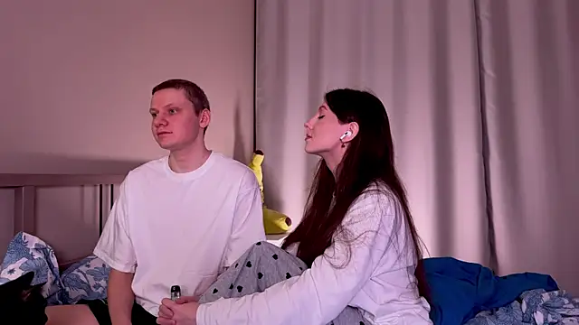 Snapshot of eternal_dream_ chatting on January 2025 02:46:02 PM eternal dream online show from January 2025 02:46:02 PM