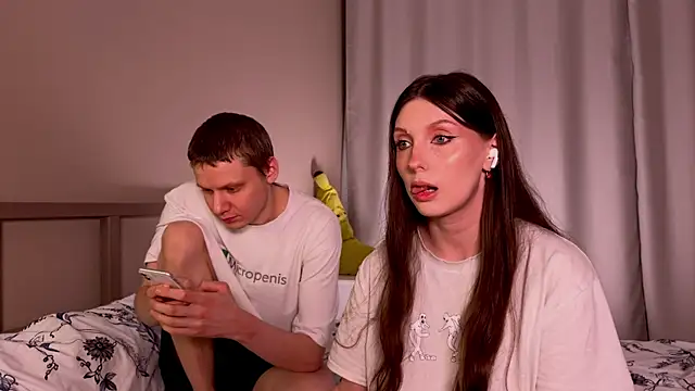 Snapshot of eternal_dream_ chatting on February 2025 11:22:01 PM eternal dream online show from February 2025 11:22:01 PM