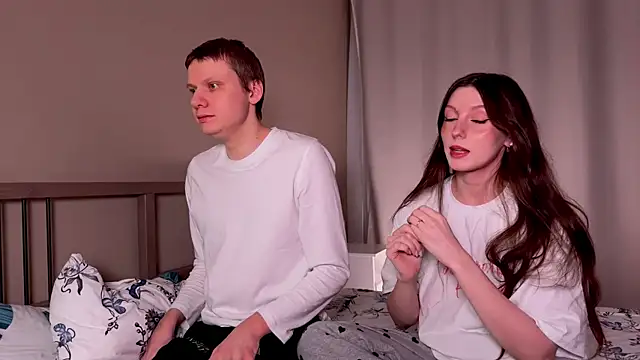 Snapshot of eternal_dream_ chatting on March 2025 06:45:02 PM eternal dream online show from March 2025 06:45:02 PM