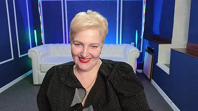 Sandra Snow online show from January 2025 05:56:01 PM