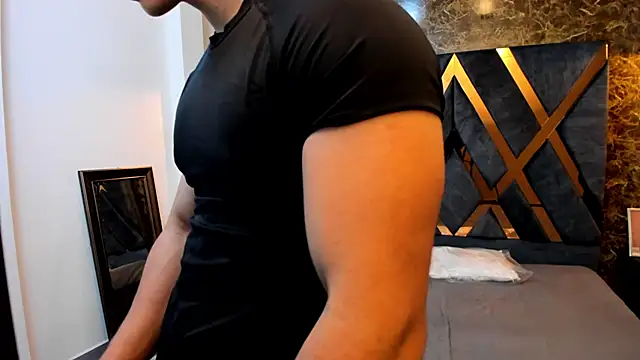 Snapshot of Flynn_Riider chatting on January 2025 11:24:01 AM Flynn Riider online show from January 2025 11:24:01 AM