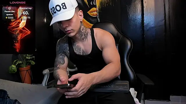 Snapshot of Flynn_Riider chatting on November 2025 05:22:01 PM Flynn Riider online show from November 2025 05:22:01 PM