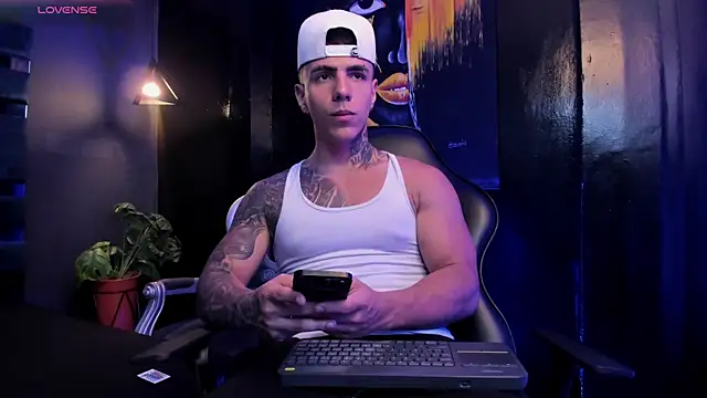 Flynn Riider online show from January 2026 05:26:01 PM