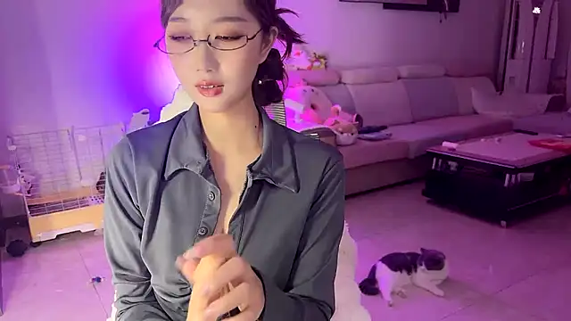 Snapshot of pinnnnnnk chatting on December 2024 02:06:01 PM pinnnnnnk online show from December 2024 02:06:01 PM