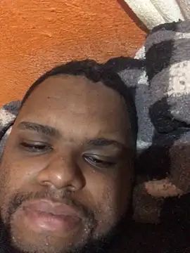 Robertysafado online show from April 2026 04:05:02 AM