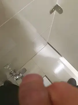 thanos65432 online show from February 2025 05:09:02 AM