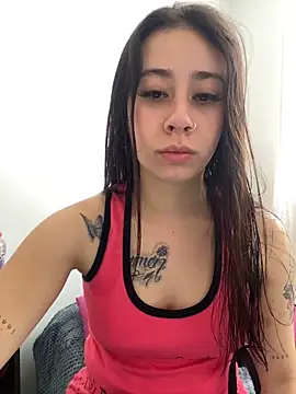 Snapshot of Zoee_t chatting on February 2025 08:44:02 PM Zoee t online show from February 2025 08:44:02 PM