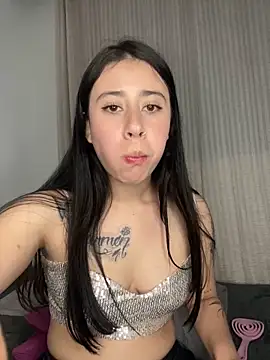 Snapshot of Zoee_t chatting on March 2025 02:25:02 AM Zoee t online show from March 2025 02:25:02 AM